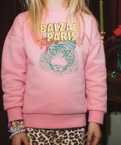 Rivermeadowrobes.shopea77236215 1