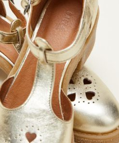 Rivermeadowrobes.shopec295854e4 2