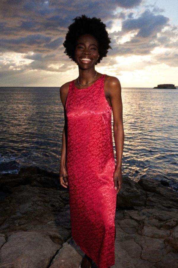 Rivermeadowrobes.shopf6e53fd794 1