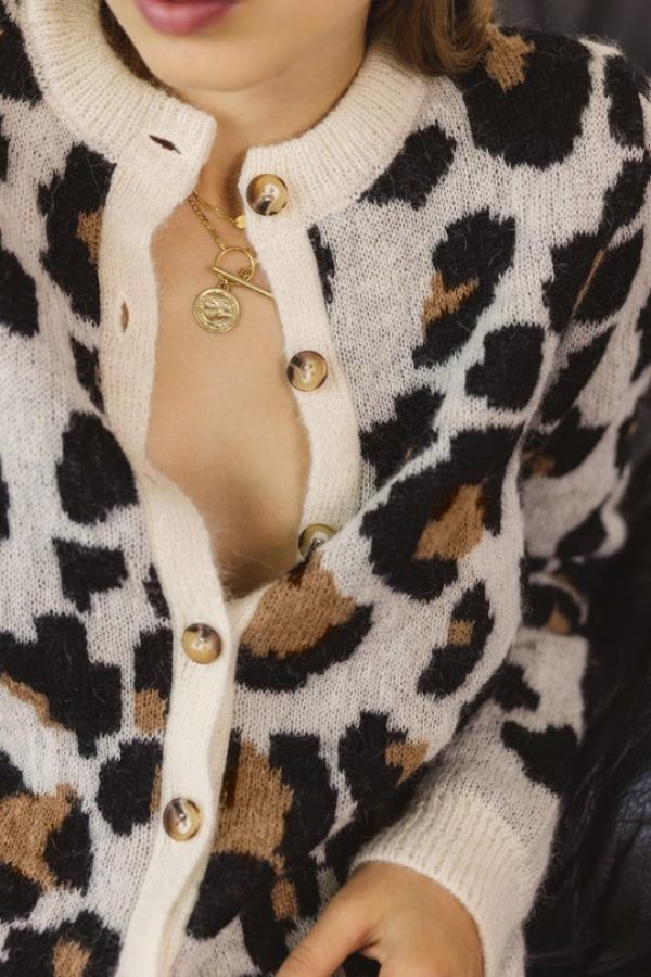 Rivermeadowrobes.shopfd2ae3e32f 2