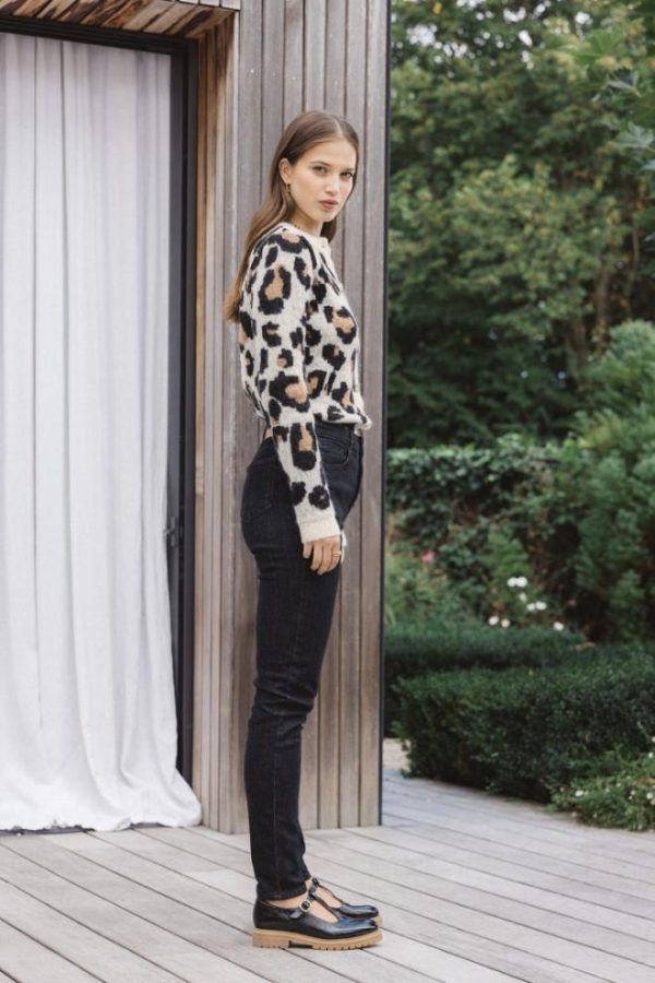 Rivermeadowrobes.shopfd2ae3e32f 3