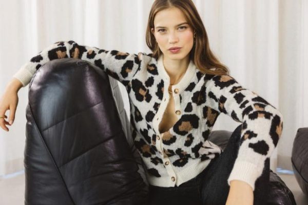 Rivermeadowrobes.shopfd2ae3e32f 4